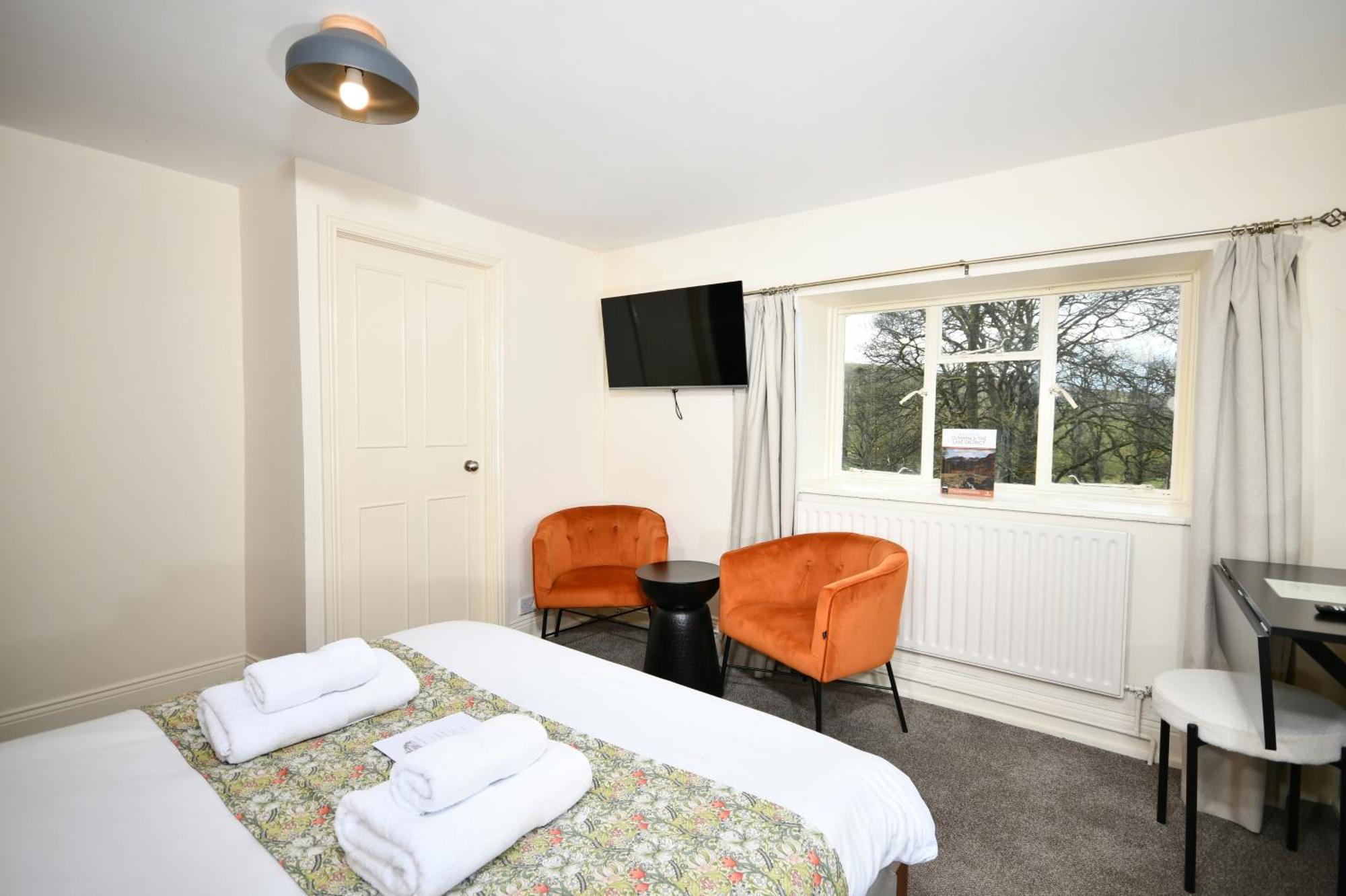 Hotel Lovelady Shield Alston