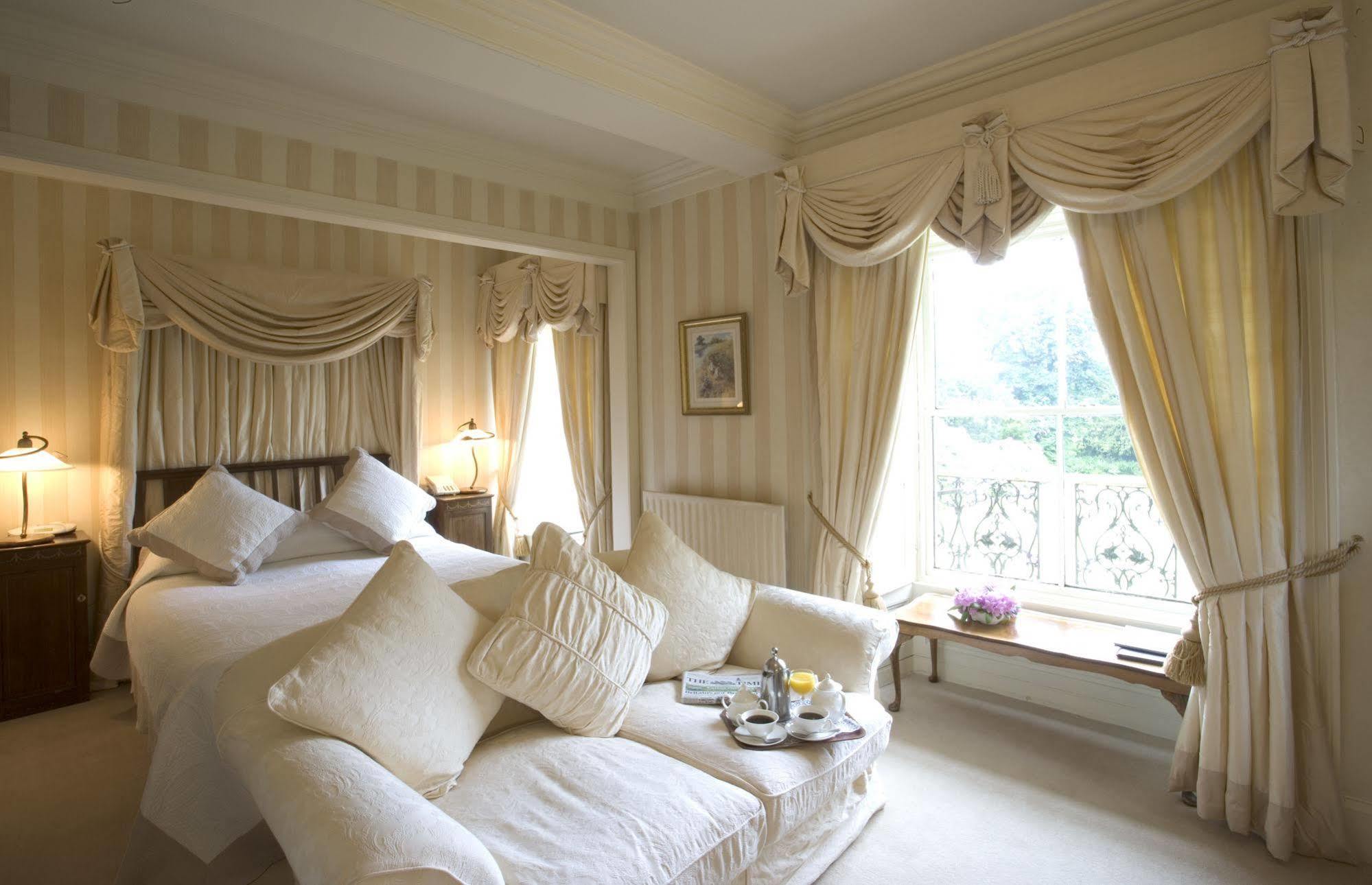 Lovelady Shield Hotel 3*