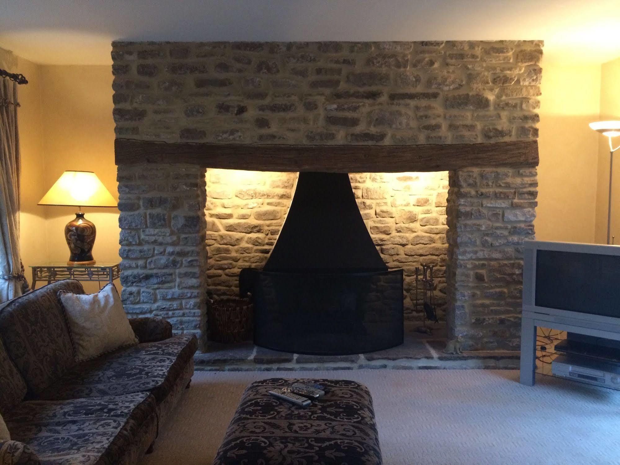 Lovelady Shield 3*