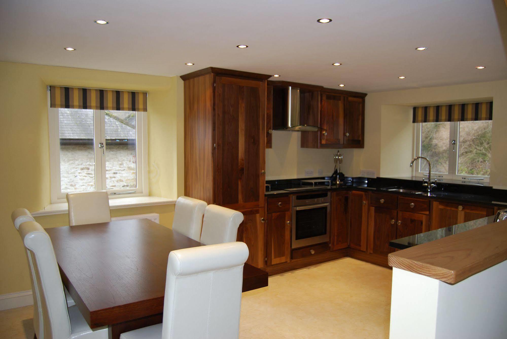 Hotel Lovelady Shield Alston