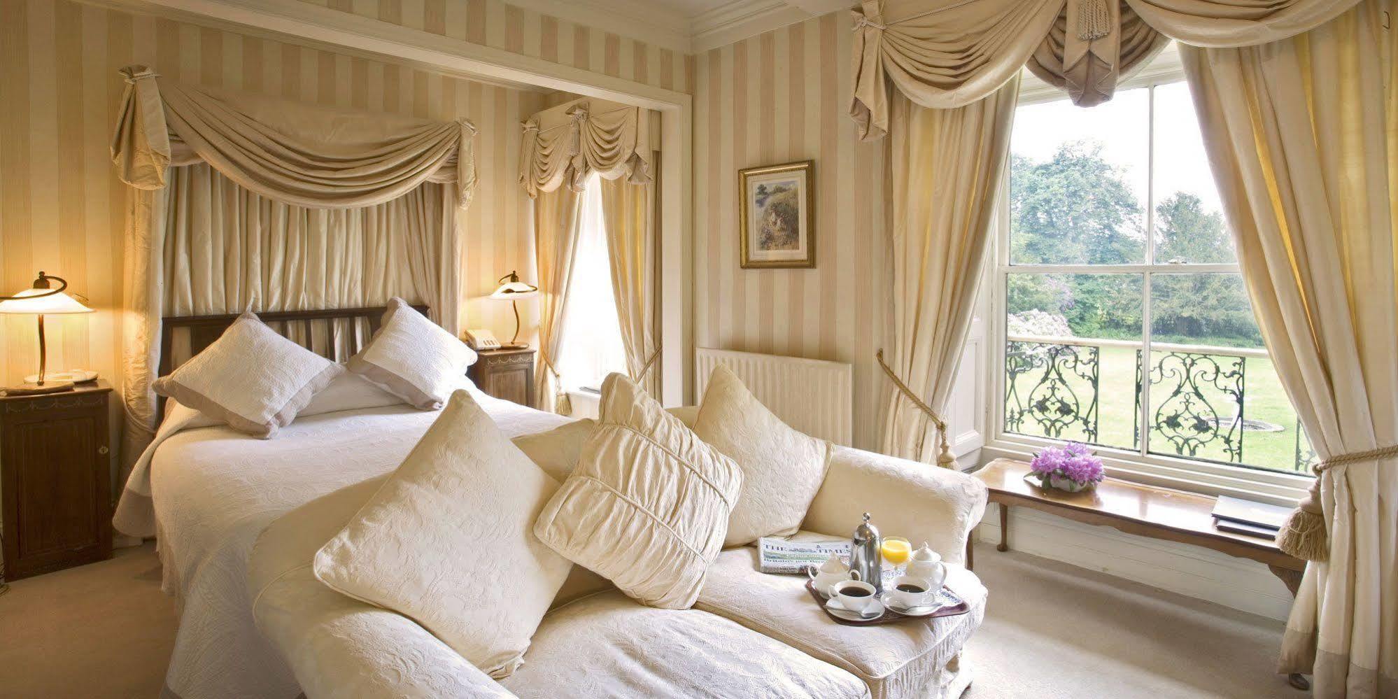 Lovelady Shield Hotel 3*
